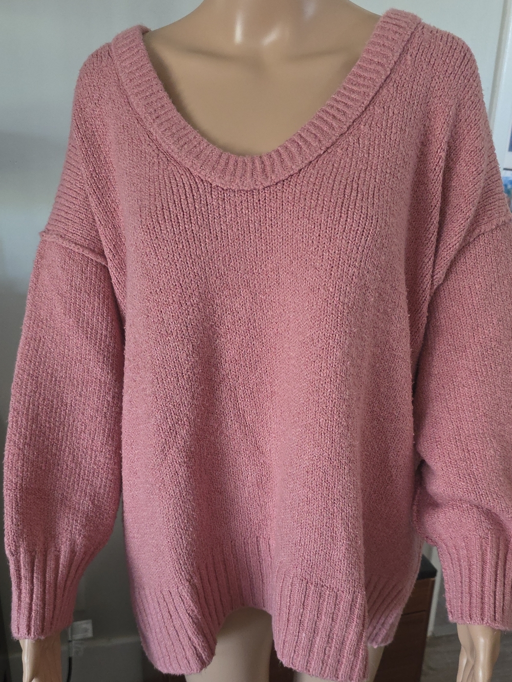 Cozy V-Neck Oversized Pink Sweater